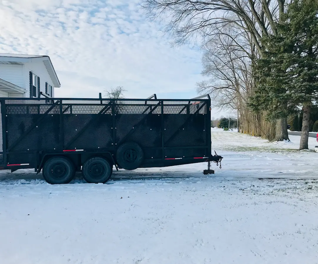 2 Yard Dumpster Rental in Milford, IA